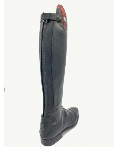 Stivale mod.987 Nero Con Top Triangolo Rosso