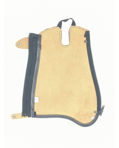 Mini Chaps da concorso in vitello nero e top laccato